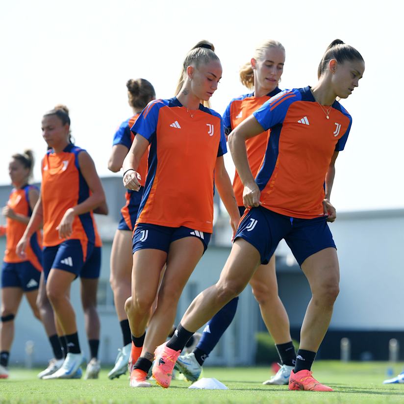 Gallery | Working towards the first friendly