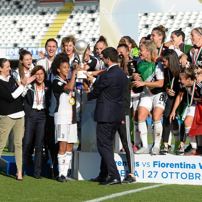 Juventus Women trophy celebration 