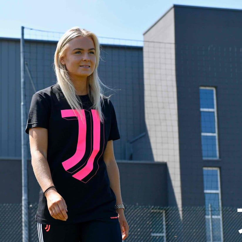 Matilde Lundorf signs for Juve 