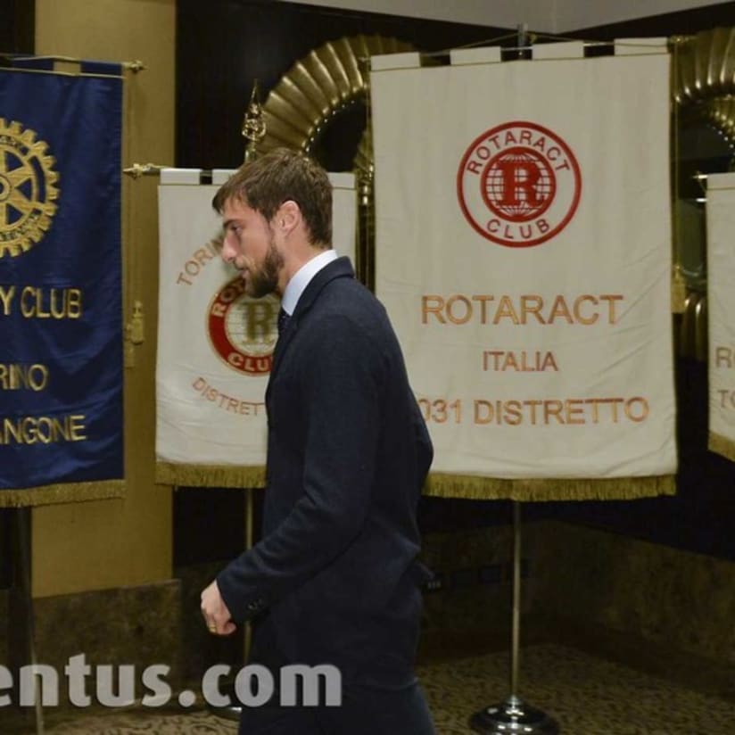 Marchisio, Rotaract e solidarietà - Marchisio and Rotaract support Sant'Anna