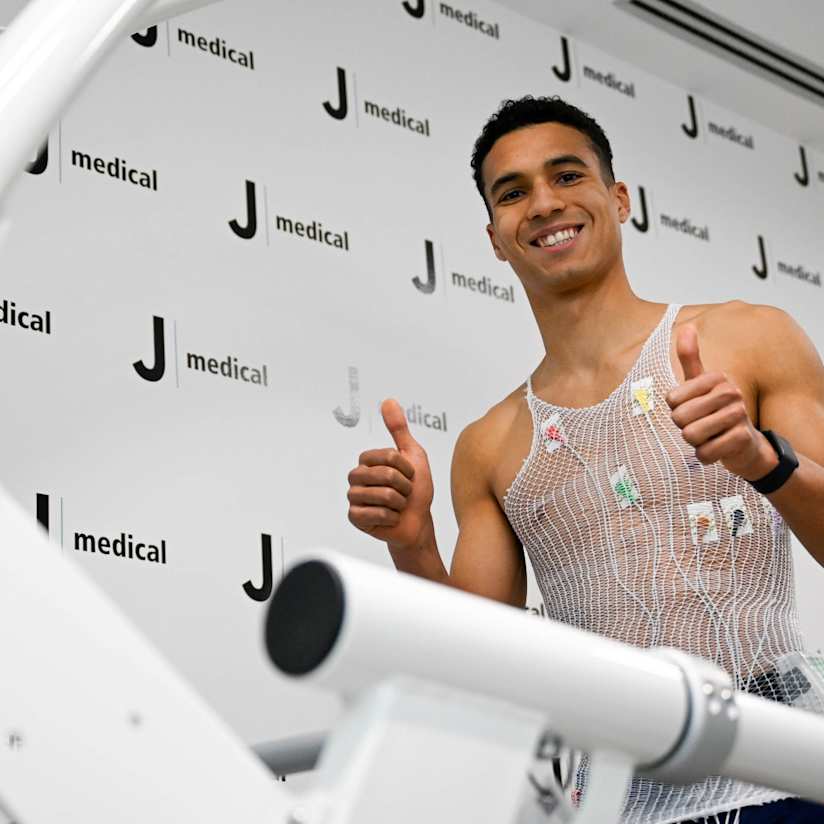 Alberto Costa at J|medical