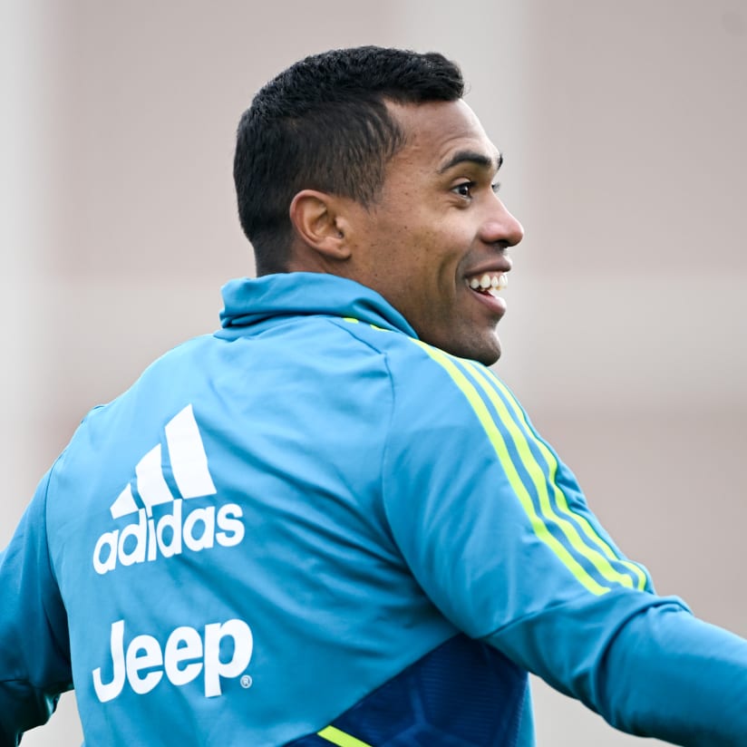 Happy Birthday, Alex Sandro!