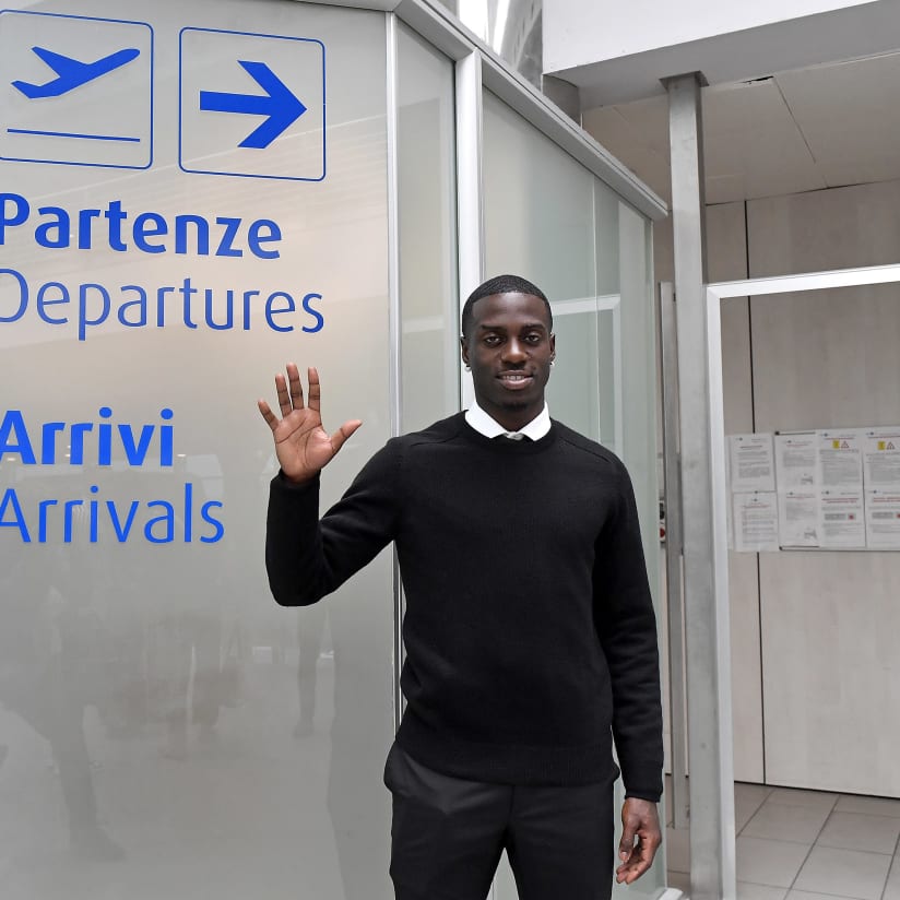 Gallery | Timothy Weah touches down in Turin