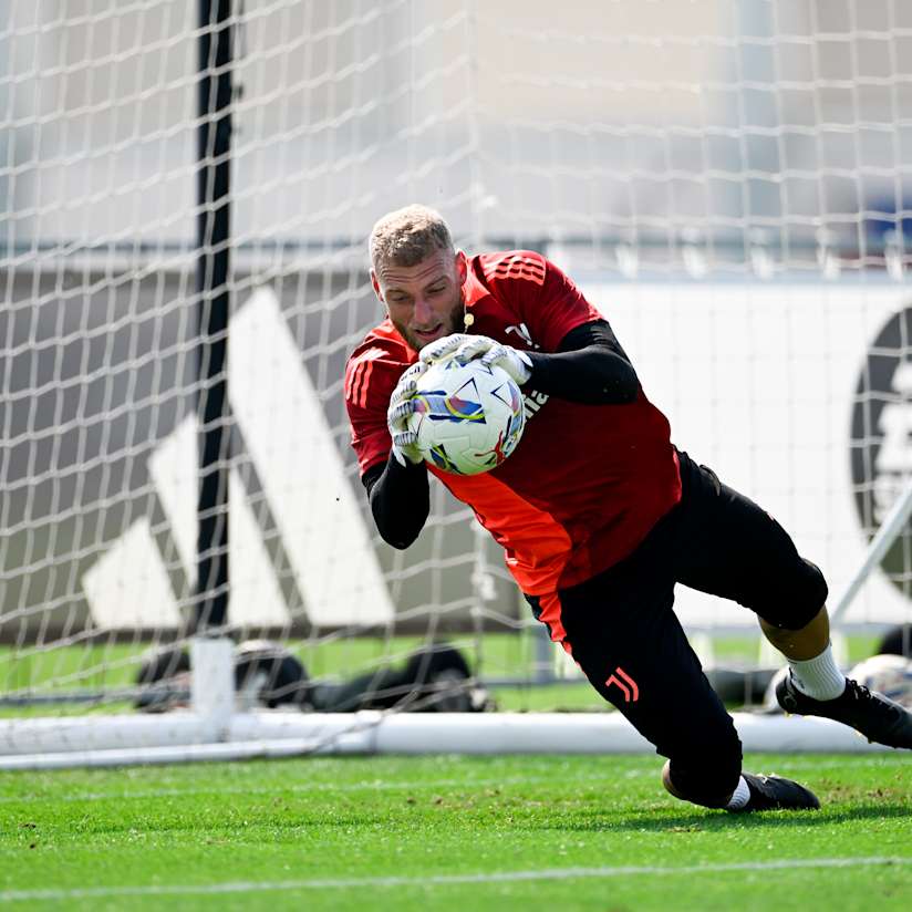 Training Center | Squadra al lavoro al mattino