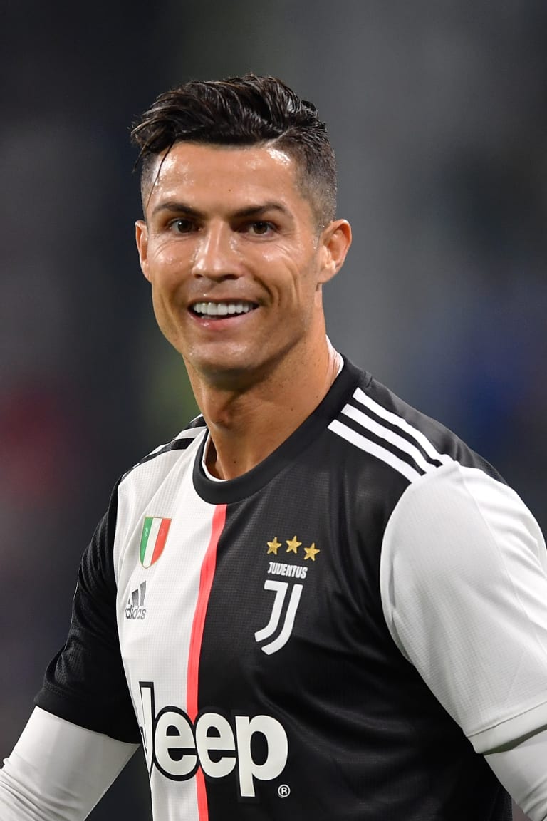 Cristiano Ronaldo of Juventus FC in action during the Serie A football  match between Juventus FC and Cagliari Calcio. Juventus FC won 4-0 over  Cagliar Stock Photo - Alamy