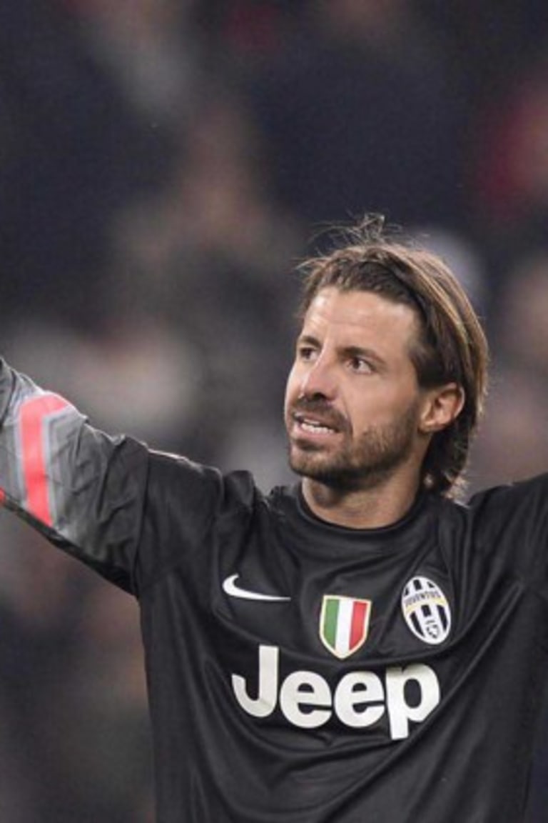 Storari Covers Every Angle Juventus