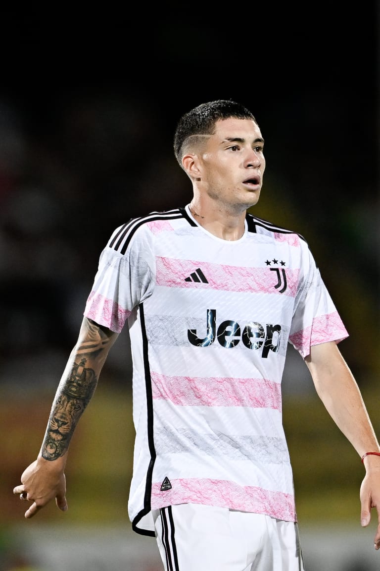 Matías Soule joins Frosinone on loan - Juventus