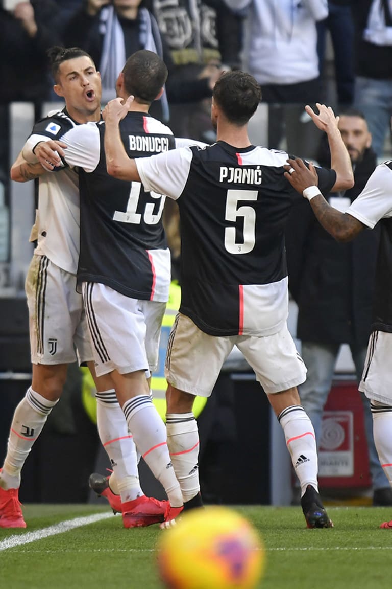 Ronaldo & De Ligt secure victory over Fiorentina