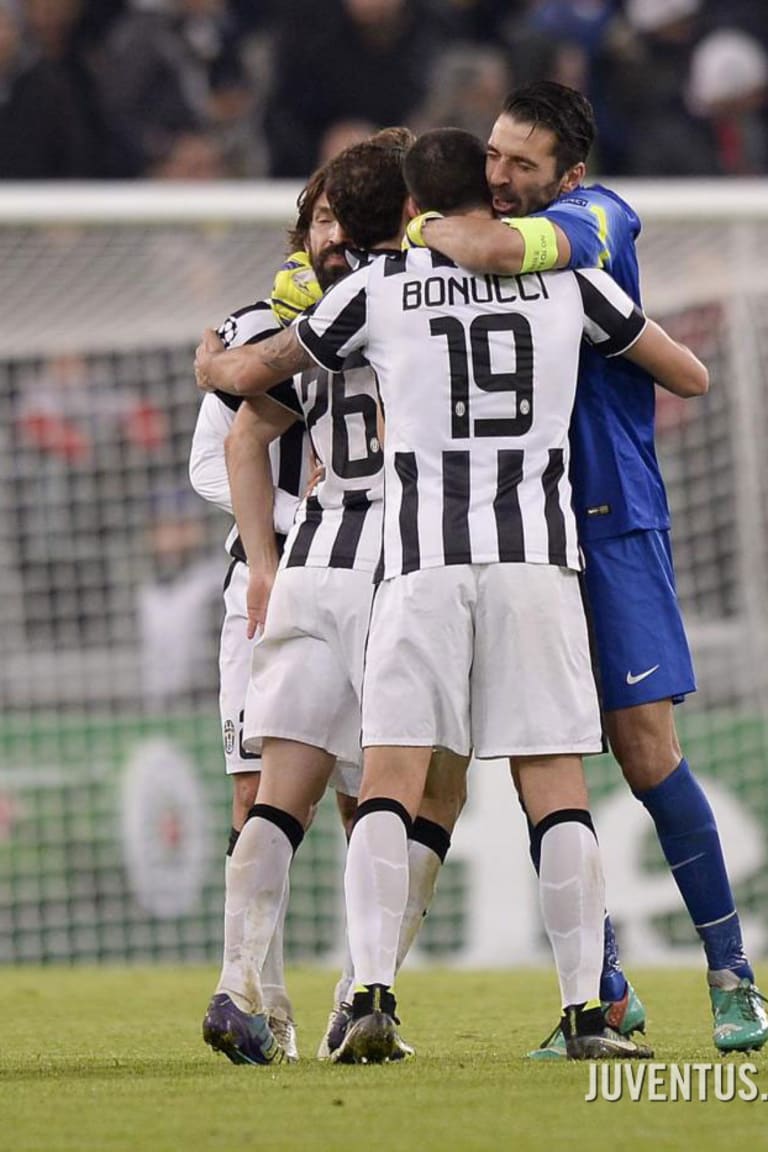 Juve book spot in Champions League last 16