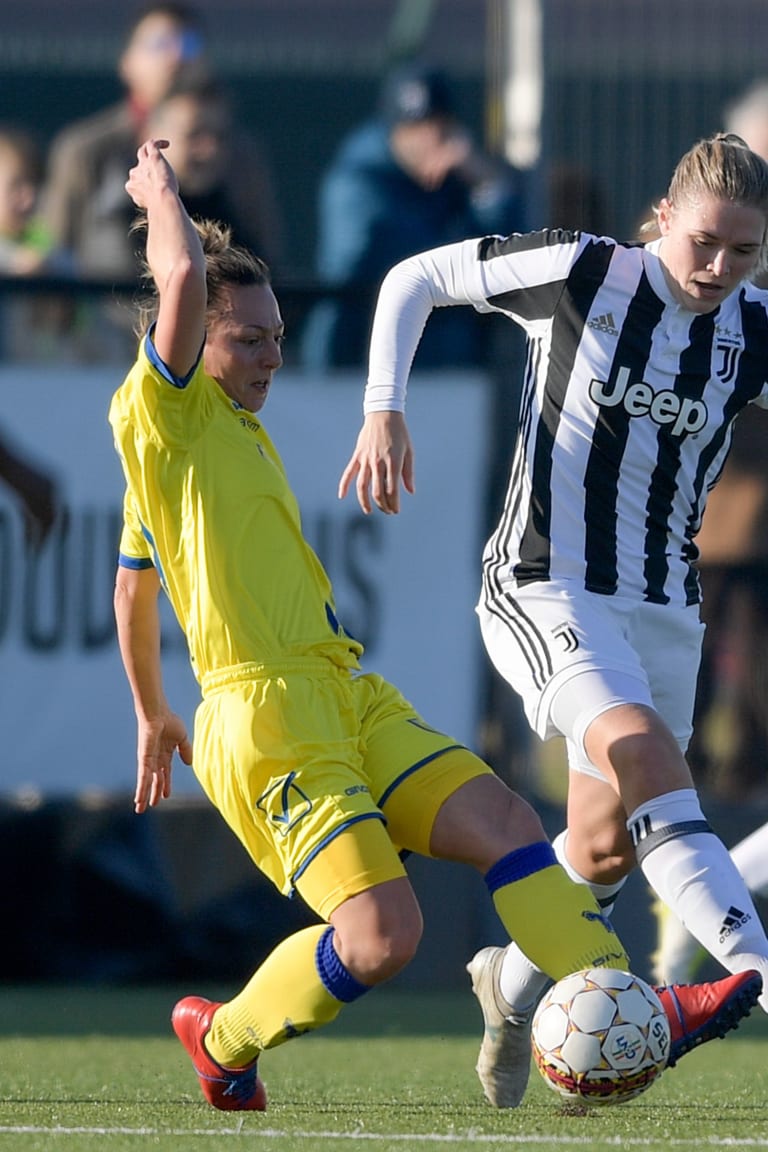 Gol Isaksen yang berulang tahun menangkan Juventus Wanita