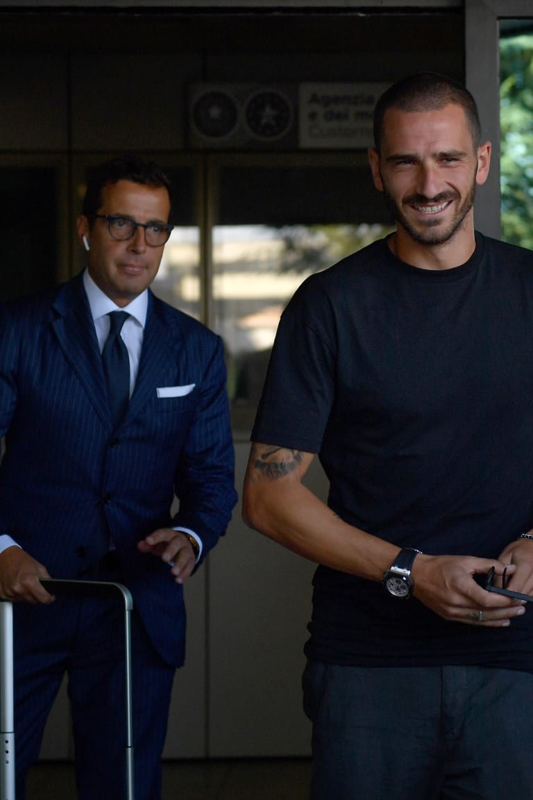 Bonucci touches down in Turin