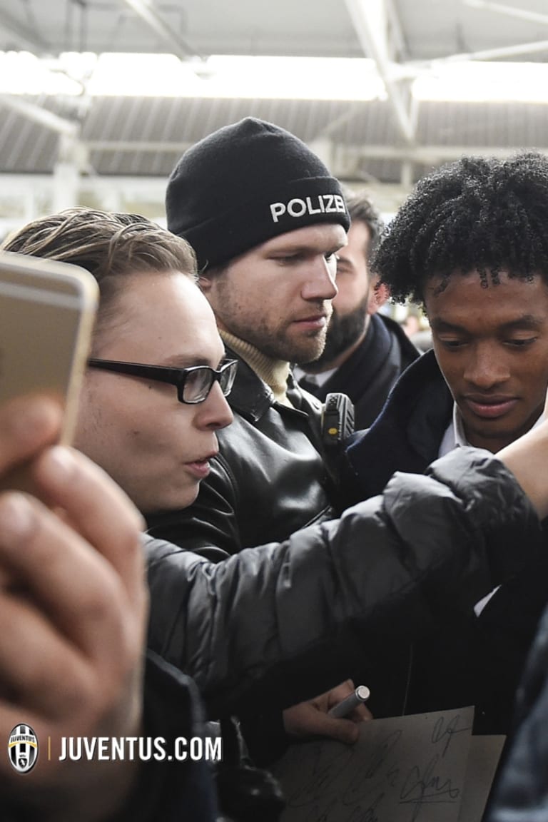 Juve touch down in Germany 