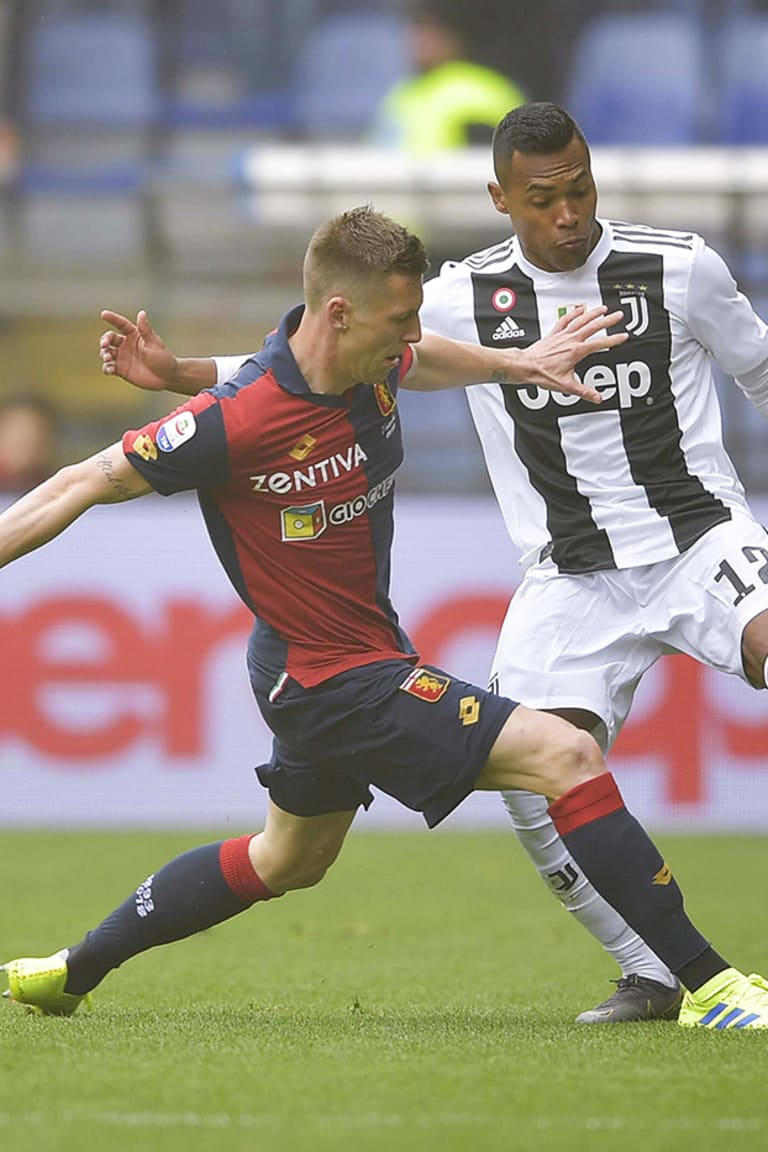 Juve unbeaten run ends in Genova