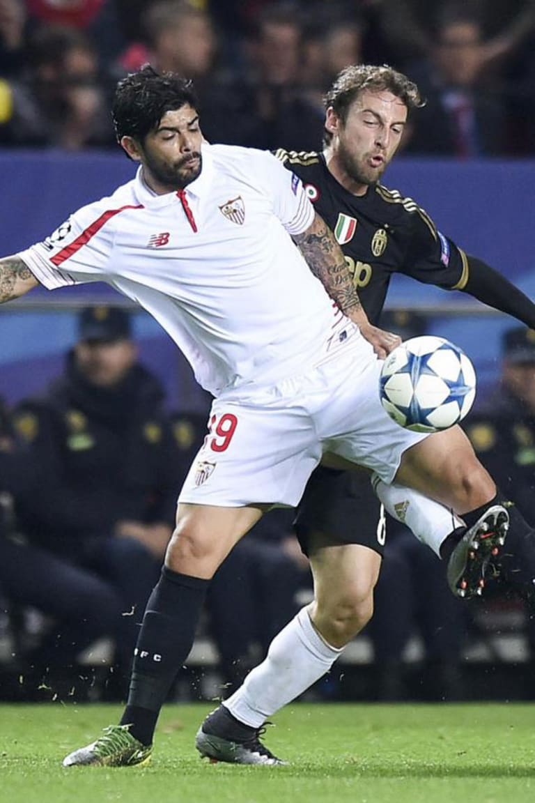 Juve slip to second as Sevilla reign in Spain