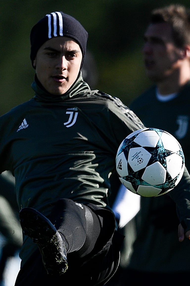 WATCH - Juventus' Champions League training session