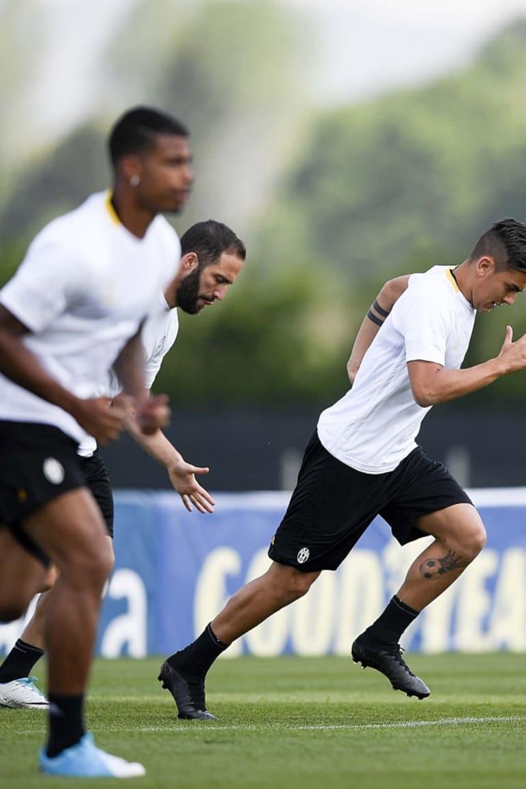LIVE training from Juventus Stadium
