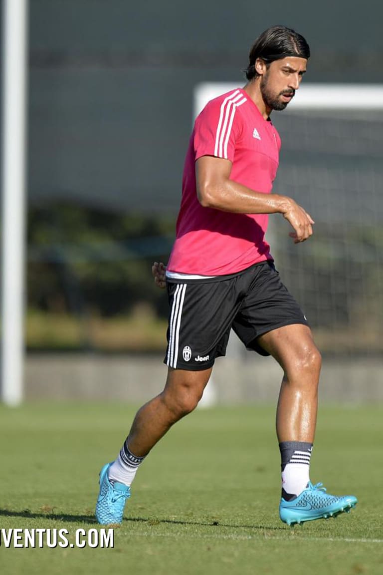 Khedira returns to first-team training 