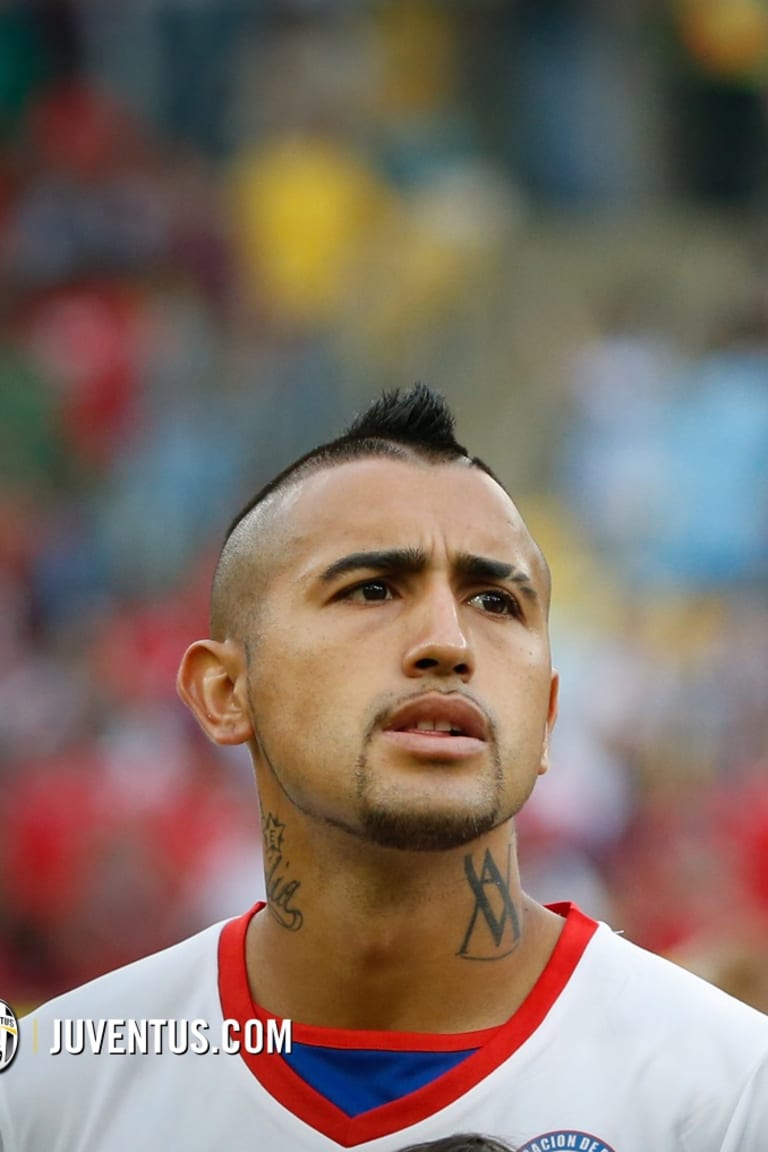 Vidal features as Chile romp to victory