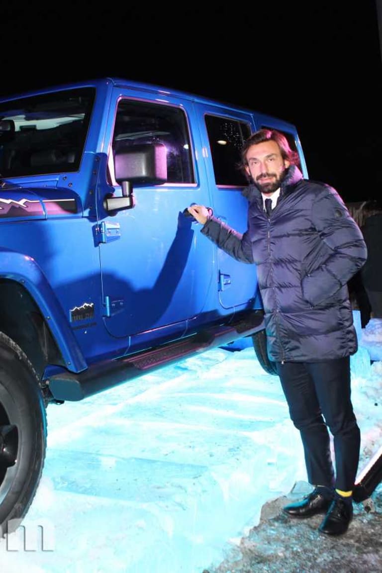 Pirlo inaugura il JSet Club di Courmayeur