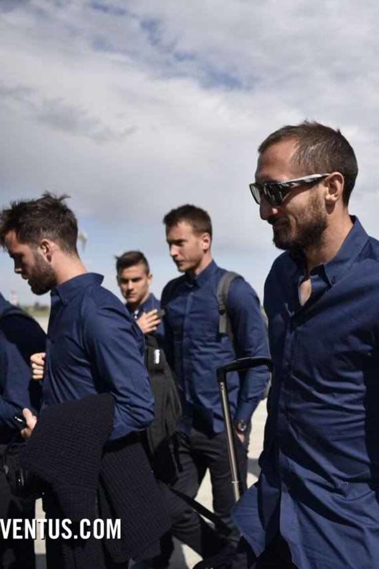 Juventus touch down in Barcelona