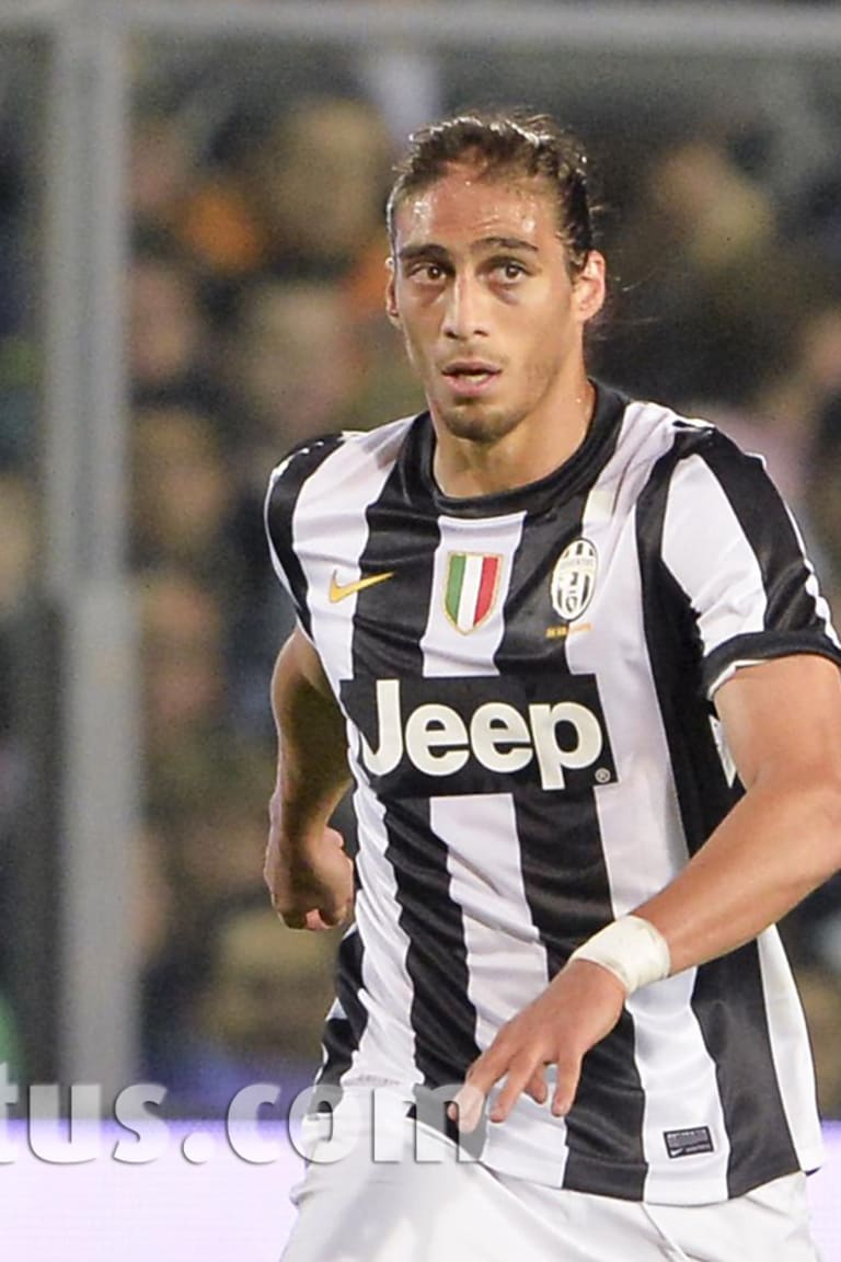 Caceres suffers defeat with Uruguay