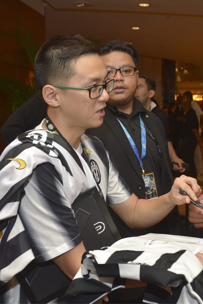 Singapore Meet&Greet, Juve given another royal welcome