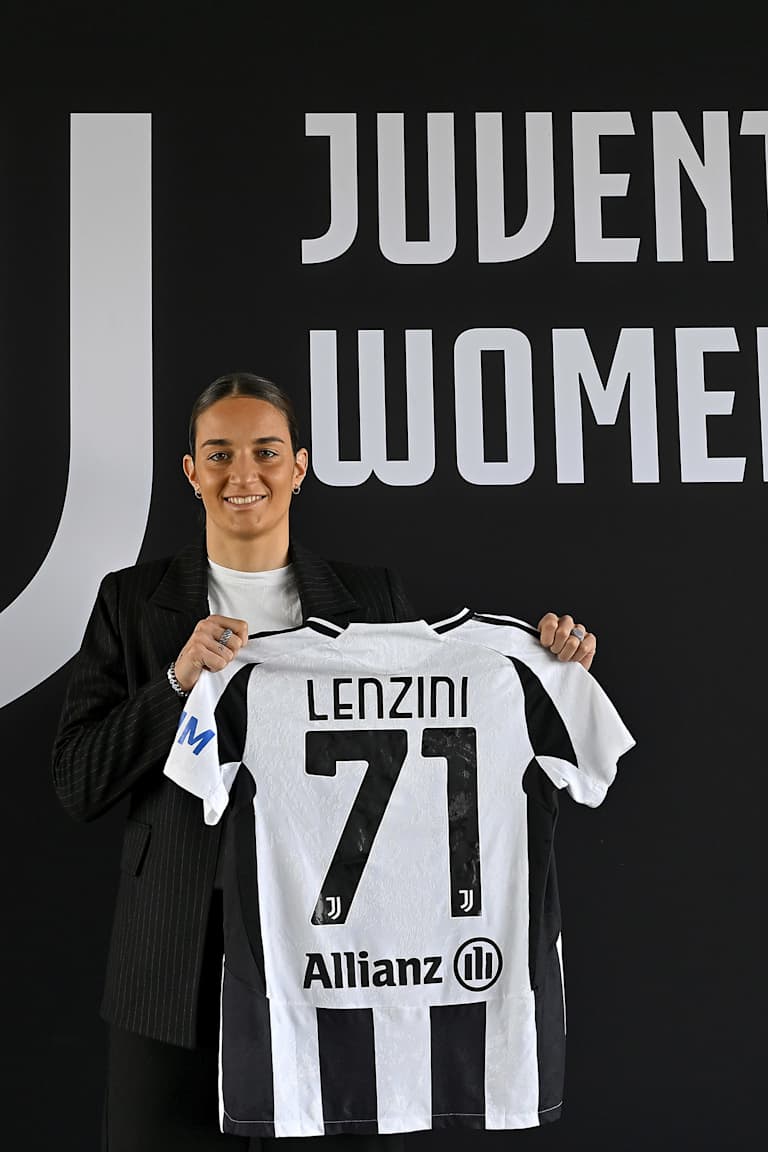 Martina Lenzini signs on until 2028!