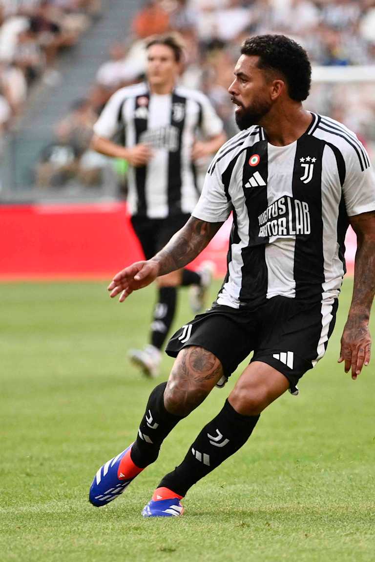 Alle 14 in diretta la conferenza stampa di Douglas Luiz!