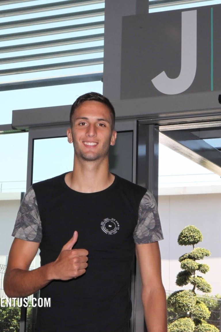 Bentancur completes Juventus medical