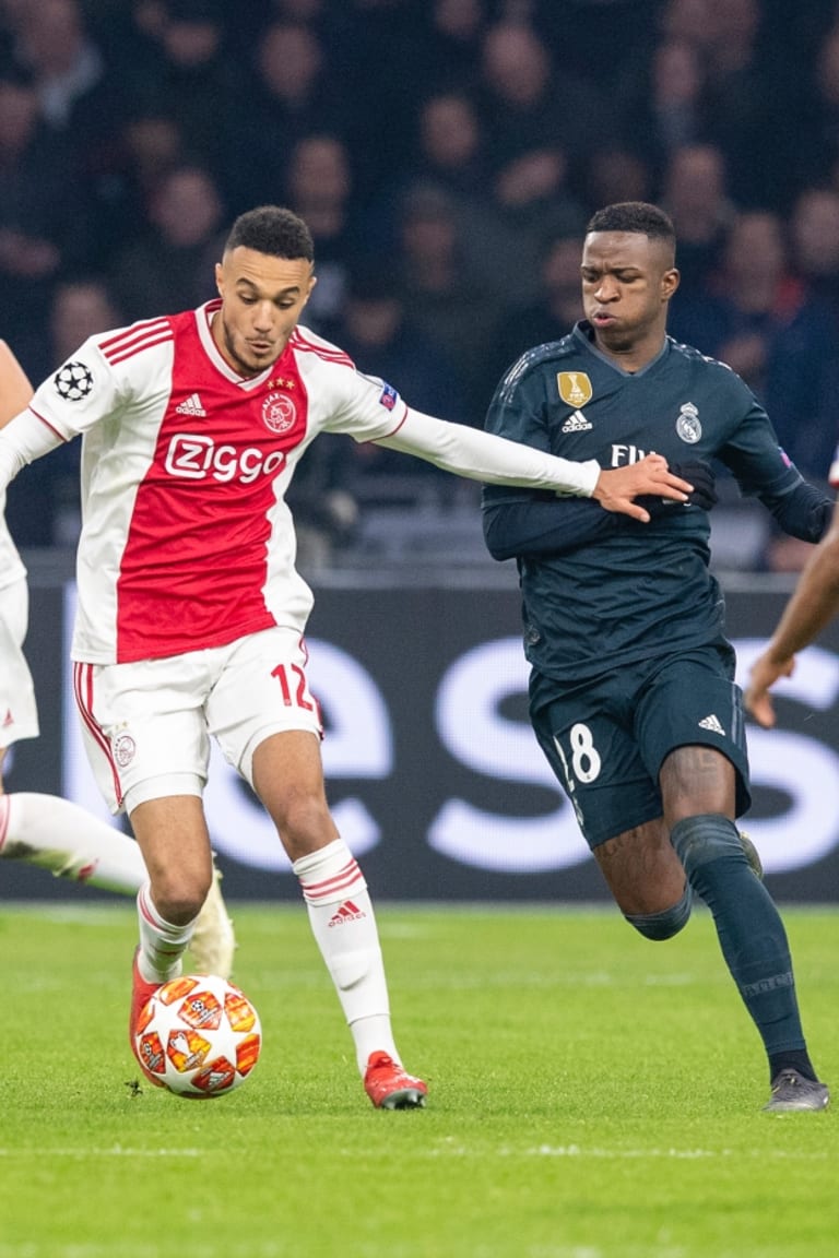 Ajax-Juve, cammini a confronto