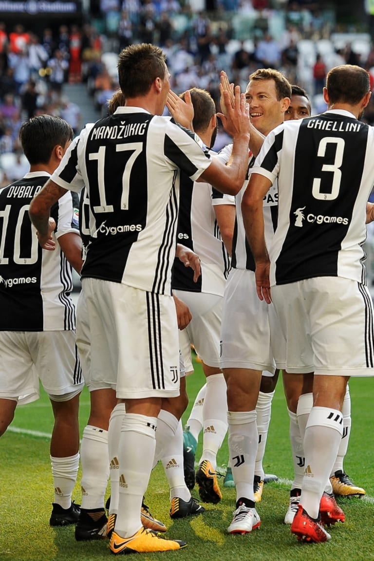 Juventus announce squad for Genoa
