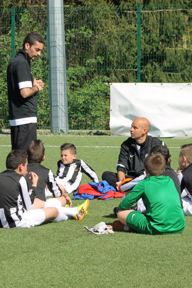 Insegnare calcio e fair play in Belgio