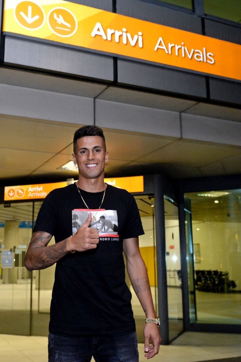 João Cancelo è a Torino