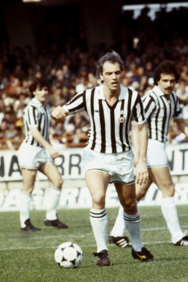 Black&White Stories: Bettega e il pallone in rete