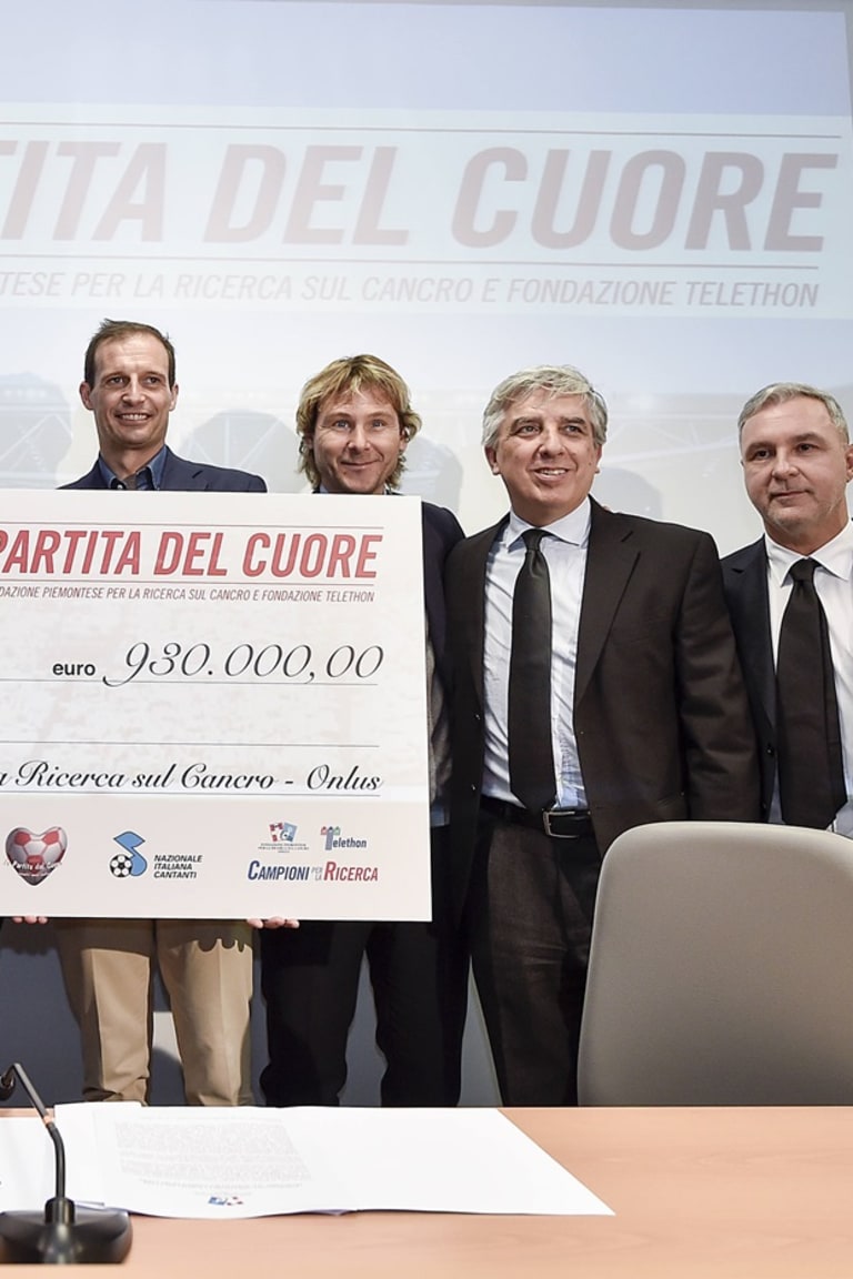 Partita del Cuore 2015: consegnato oggi l’assegno a Candiolo