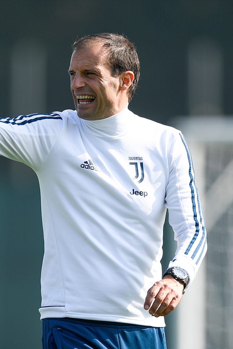 Juventus return to Turin