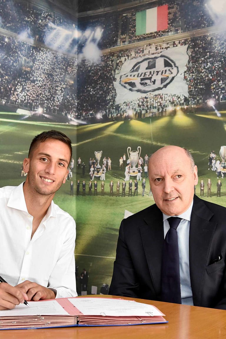 Bentancur joins Juventus!