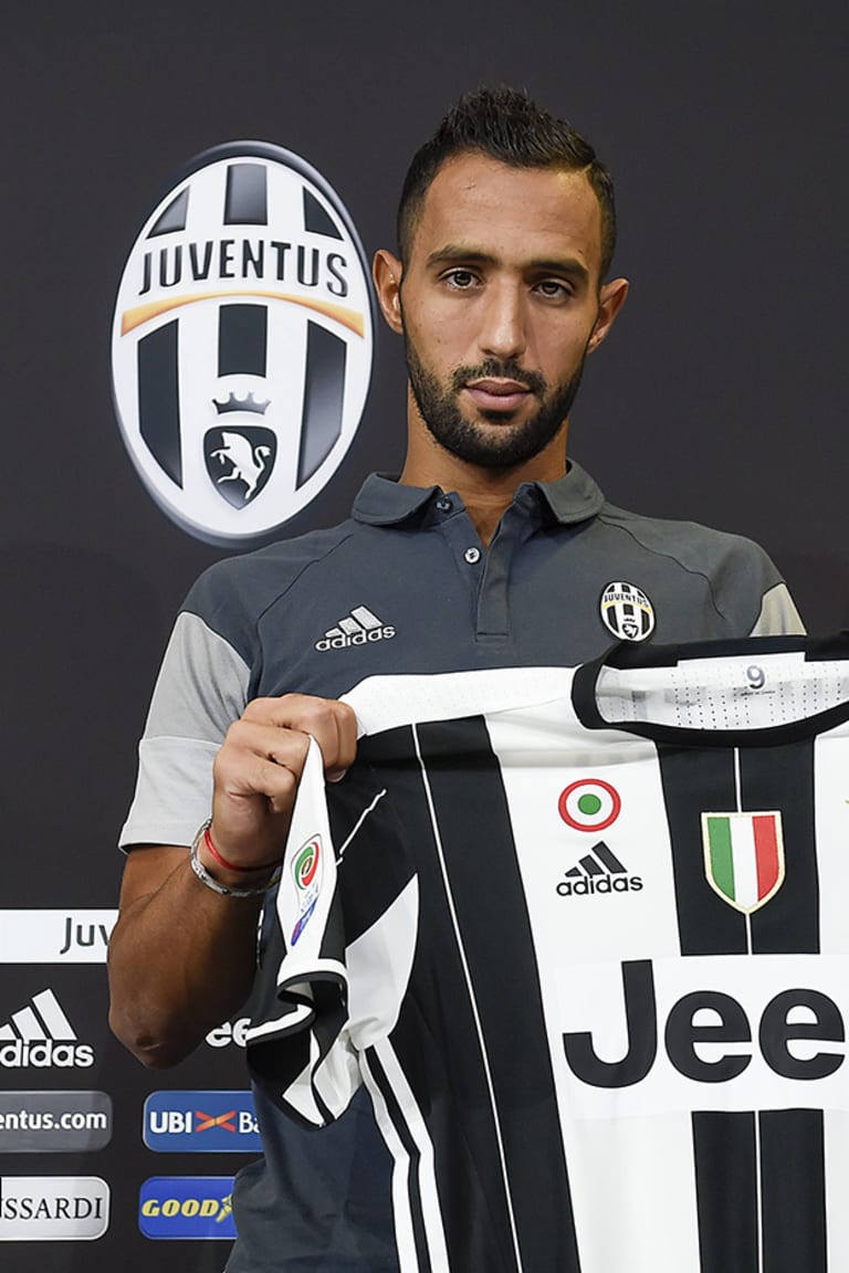 Benatia eyes success with Bianconeri