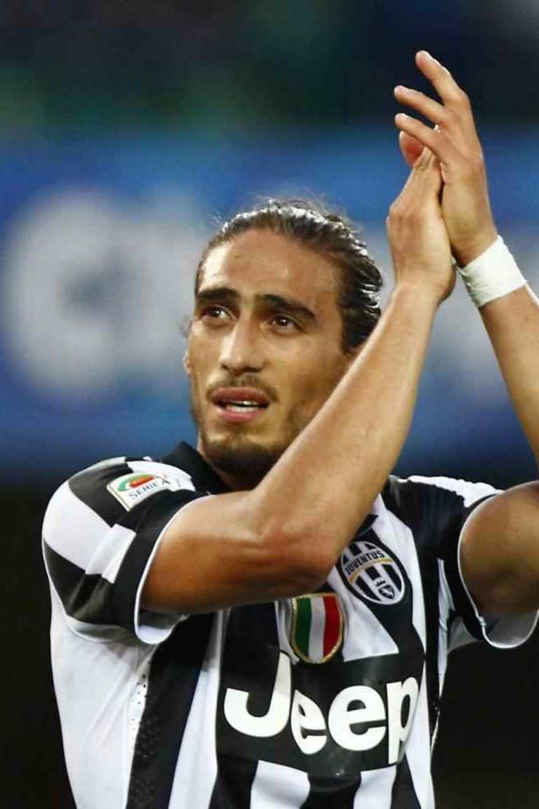 Caceres celebrates new arrival!