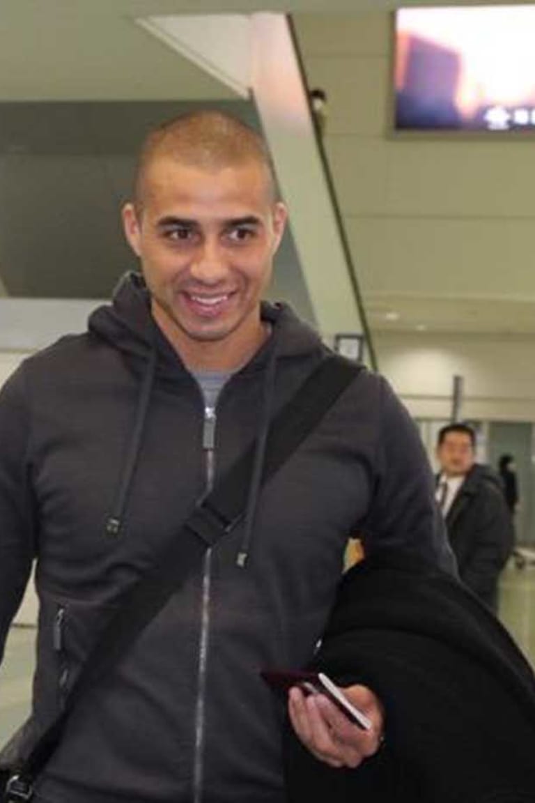 Trezeguet touches down in Japan!