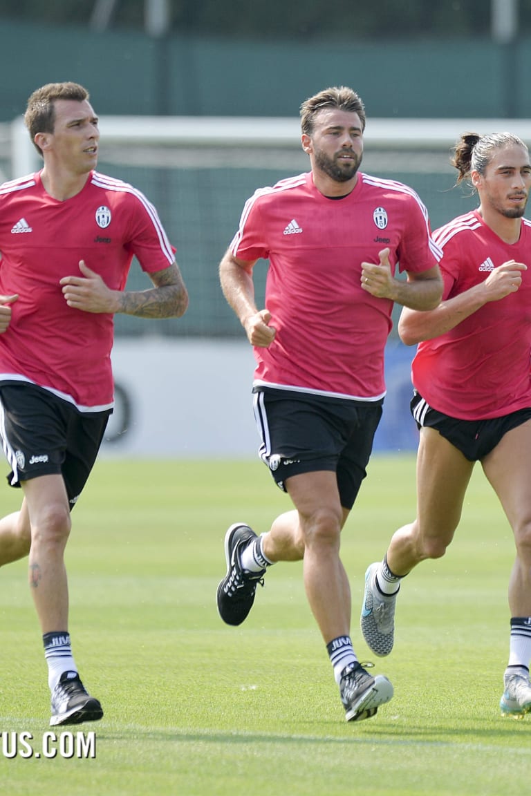 Juventus off and running in Vinovo