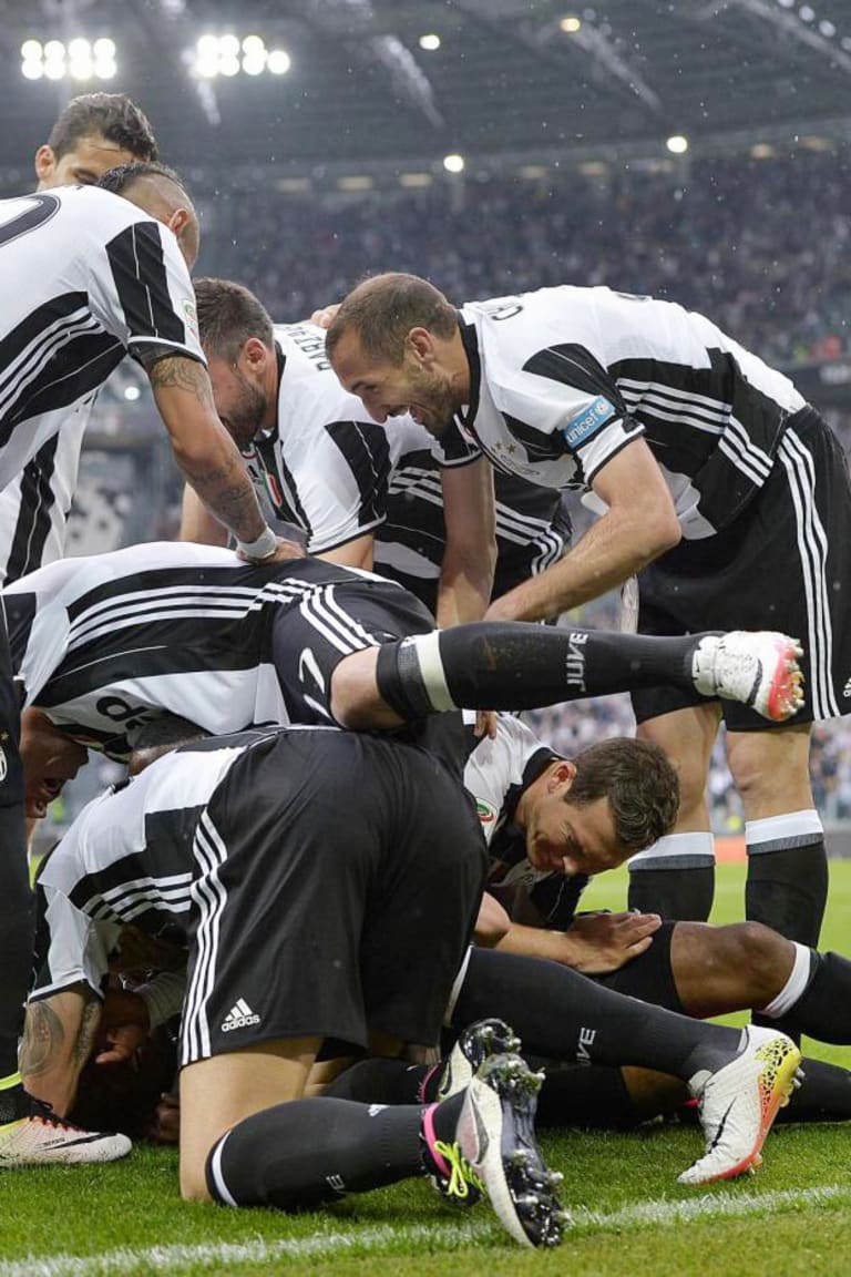 Five-star Juve provide perfect send-off