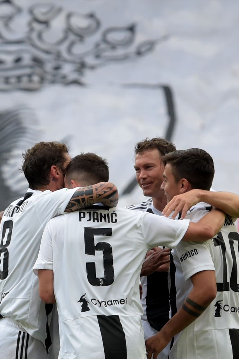 Juve-Verona: Three victories, three free-kicks