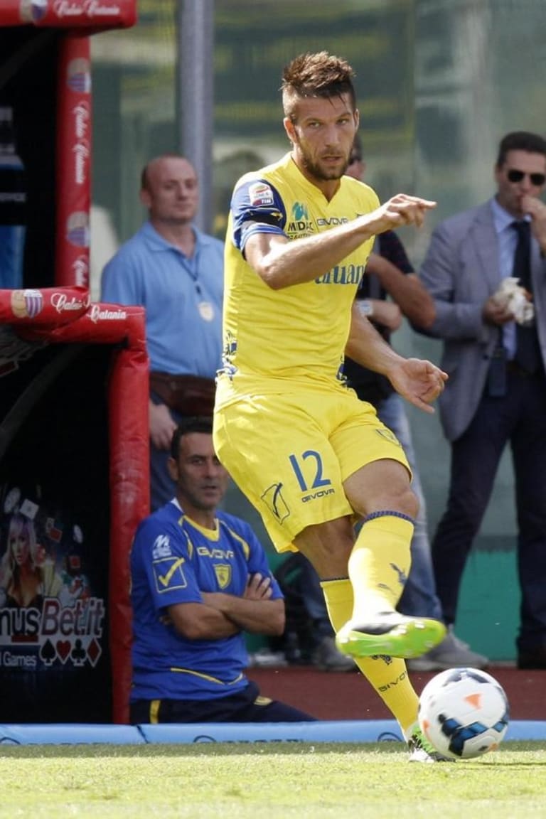 Allegri untroubled by suspensions for Chievo