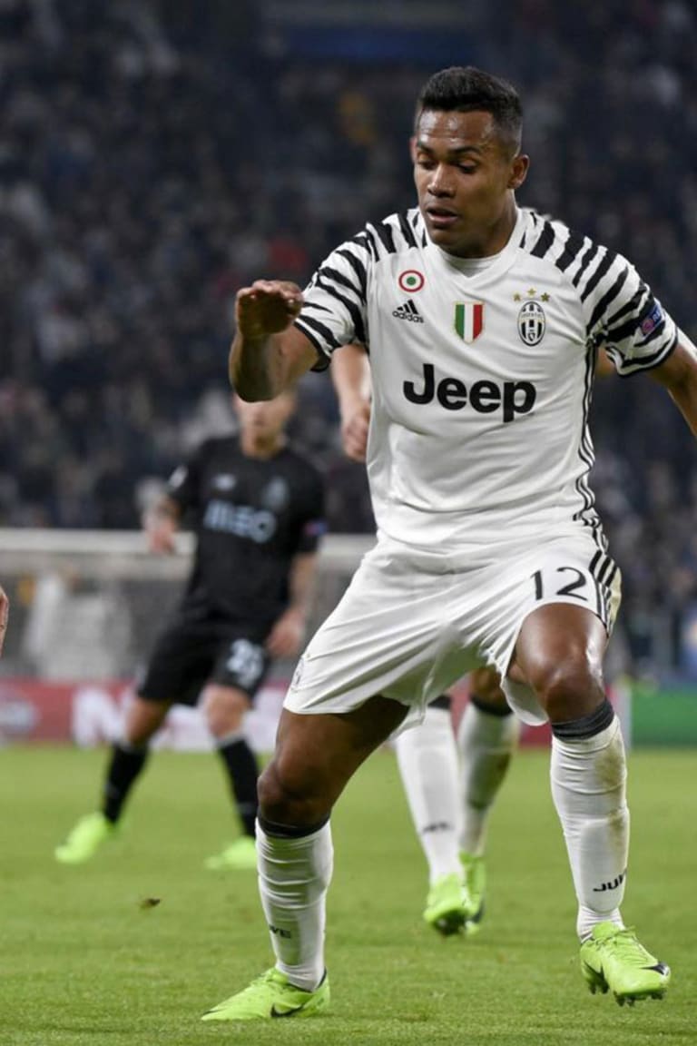 Alex Sandro: «Siamo felici, cerchiamo sempre la vittoria»