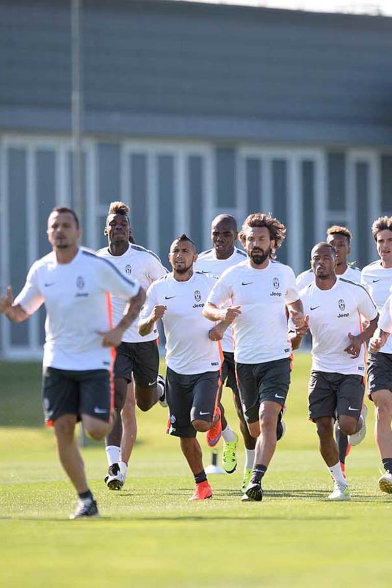 Juve name 22-man squad for Verona