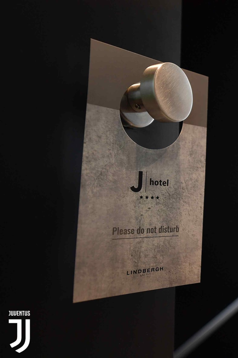 J|Hotel opens to the public!