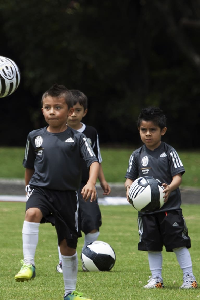 Juventus and Lavazza join efforts to promote the values of sport in Colombia