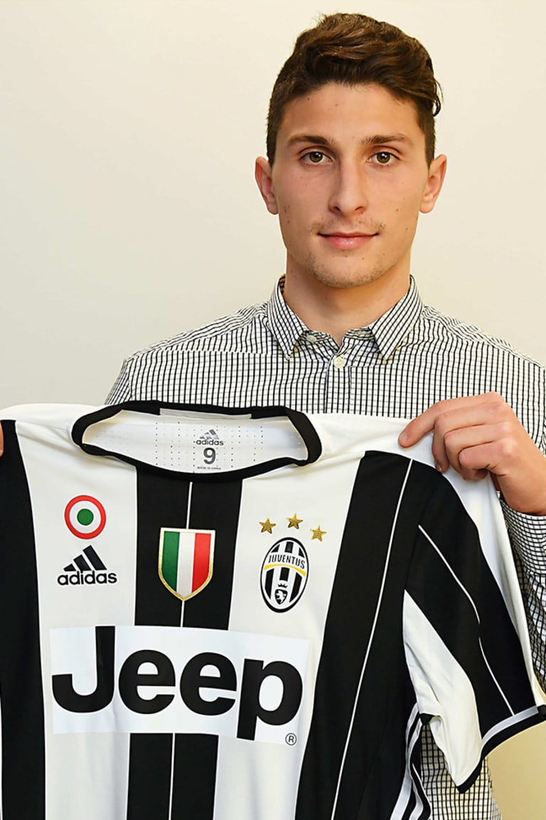 Caldara signs for Juventus!
