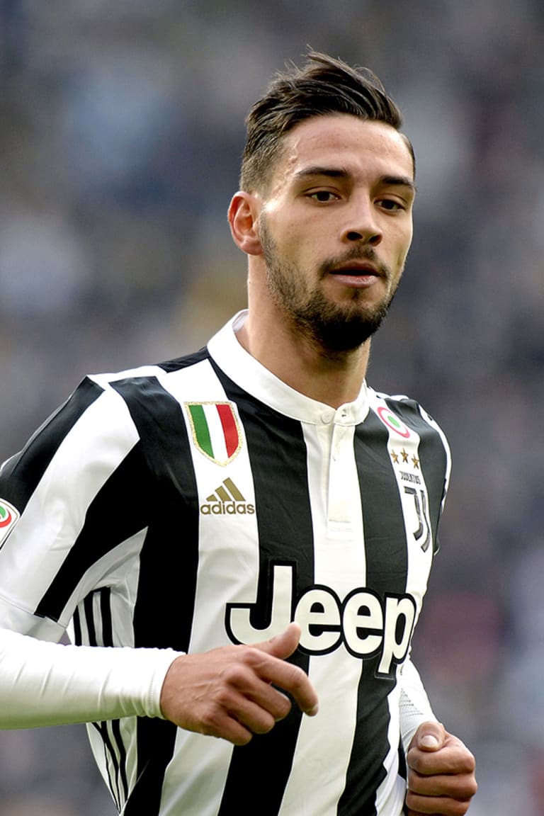 De Sciglio hails 'perfect' Juventus